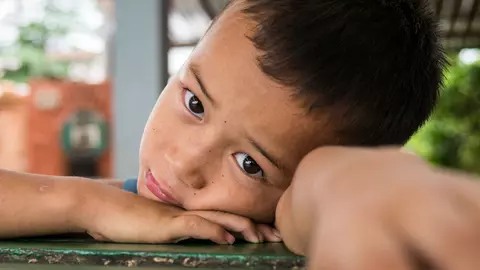 Copil diagnosticat cu HIV, intrat in remisie dupa 8 ani fara tratament