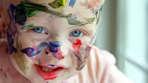 In apararea copilului salbatic