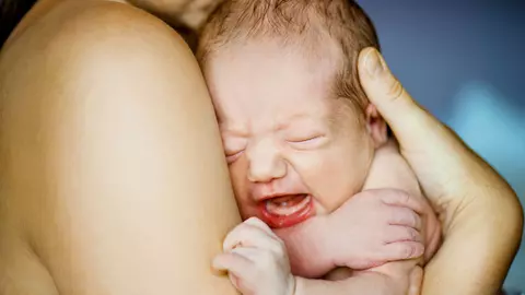 Cum sa linistesti rapid un copil care plange. 3 metode de la medici