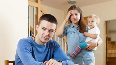 Prietenul i-a cerut sa renunte la copil daca vrea sa se casatoreasca. Decizia ei a infuriat tot internetul