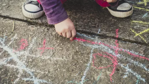 Ce sunt copiii free-range si cum sunt ei crescuti