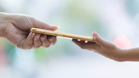 Primul telefon al copilului tau - Cum instalezi controlul parental