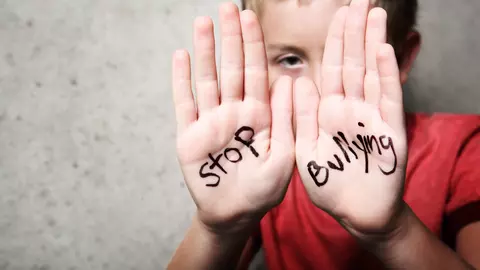 Metoda ingenioasa cu care o profesoara previne bullyingul