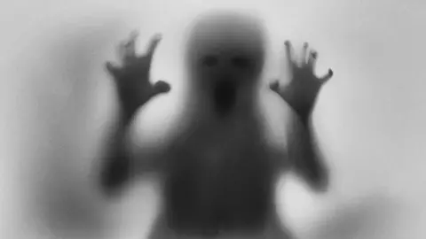 Cum gestionezi terorile nocturne la copii