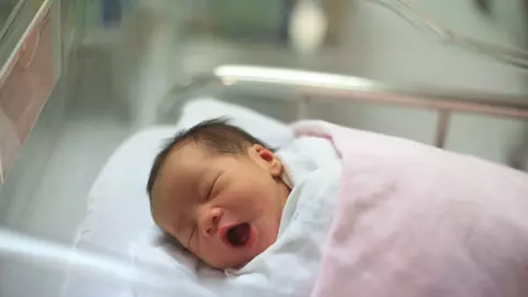 Autismul ar putea fi diagnosticat inca de la nastere printr-un test simplu