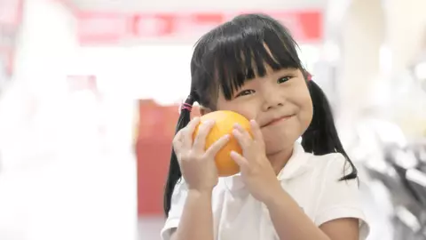 Vitamina C - Cum se administrează corect pentru a nu intoxica bebelușul