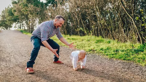 (P) 5 sfaturi ca să te conectezi la universul celor mici