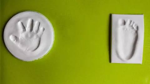 Doi tineri și-au ucis bebelușul de patru luni