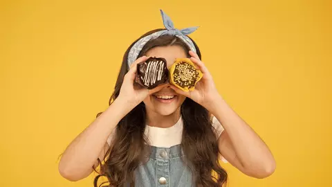 Mihaela Bilic: "Dulciurile nu trebuie interzise în alimentația copiilor!"