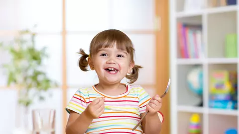 Ce probleme de sănătate pot avea copiii care nu mănâncă produse de origine animală