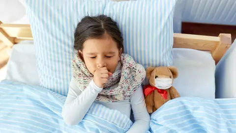 Crește numărul infecțiilor respiratorii în rândul copiilor. Avertismentul medicilor