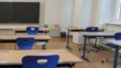 Un elev din Vaslui a fost bătut de învățător în timpul orei de curs