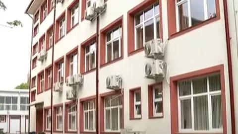 O învățătoare din Galați e acuzată de comportament agresiv la adresa copiilor. Ce le-ar fi făcut elevilor