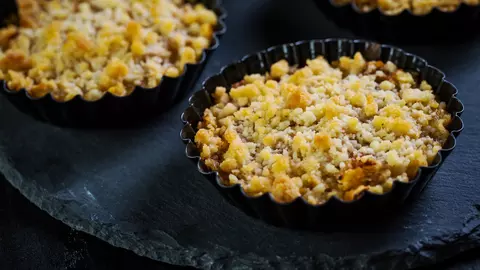 Un adolescent a murit după ce a mâncat o prăjitură. Ce conținea desertul