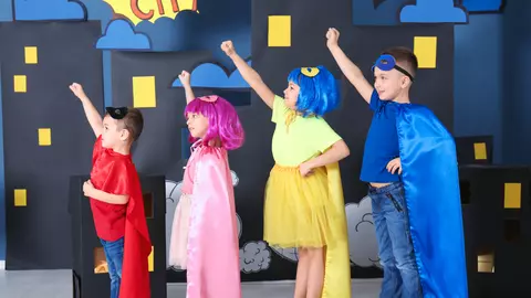 Cum să organizezi o petrecere autentică și captivantă pentru copii