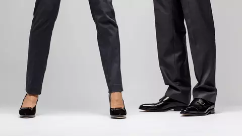 Pantofi eleganți la modă: ce poartă bărbații și femeile stilate în 2024?