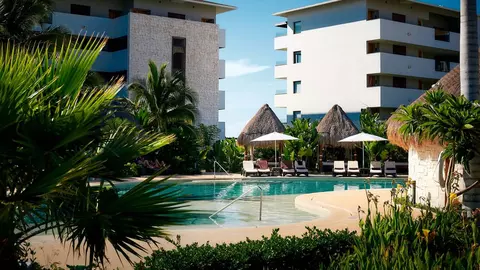 Ai întârziat cu planurile pentru vacanța de vara aceasta? Iată de ce nu trebuie să îți faci griji