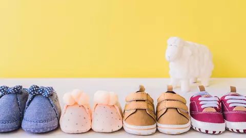 Papuci de casă sau pantofiori de interior pe perioada iernii?