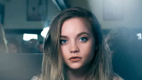 Secretul unui păr sănătos și strălucitor după sarcină: Ghid complet pentru proaspetele mămici