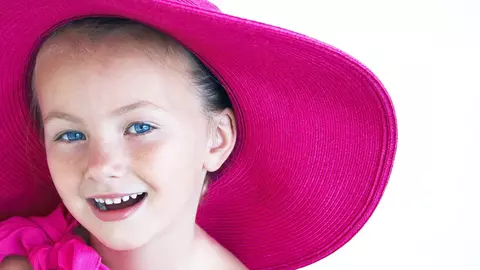 Top 100 cele mai frumoase nume de fete care atrag norocul, succesul și iubirea