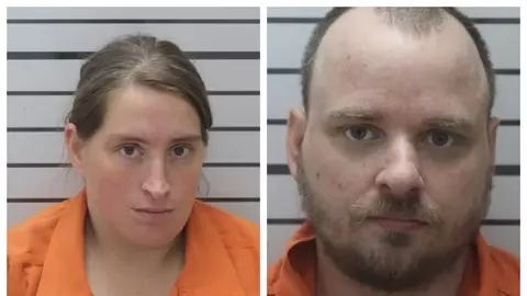 O femeie a fost arestată după ce și-a lăsat partenerul să-i violeze fiica în vârstă de 11 ani. Fata a născut copilul în casa familiei