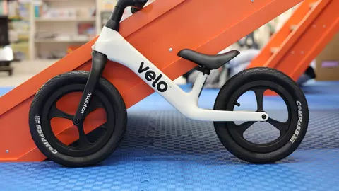 Bicicleta fără pedale – un început sigur pentru echilibru și mobilitate