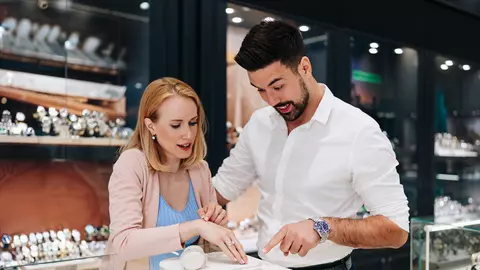 Ce a schimbat inflația în comportamentul de cumpărare la produsele premium