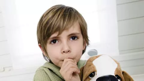 Sunt timid, dar ma tratez!