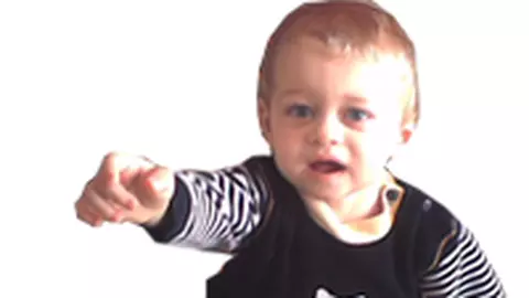 2 baietei s-au cumintit