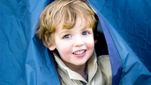 Te-ai hotarat sa il trimiti in tabara?