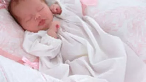 Botezul - semnificatii si traditii