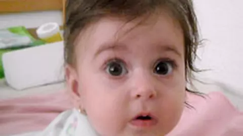 Fetita mea a fost tare grabita