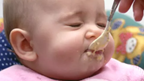 Mancare preparata in casa versus mancare din comert