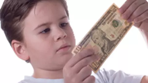 "Spaga" pentru nenea doctorul