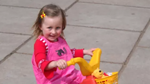 Cum taiem noi unghiutele