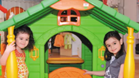 In casuta cu povesti