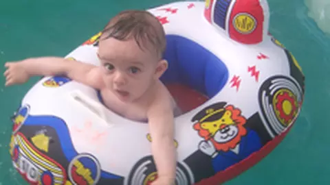 Facem treaba si ne jucam in acelasi timp