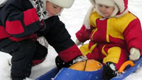 Bucurati-va de iarna