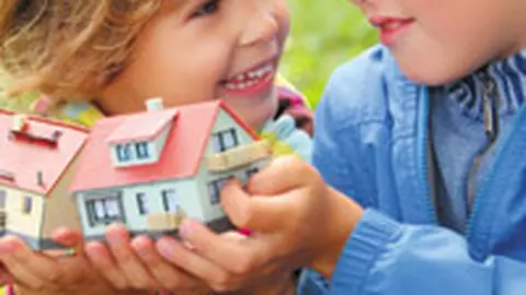 Dezvolta creativitatea copilului