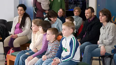 Am povestit, din nou, la babyblioteca