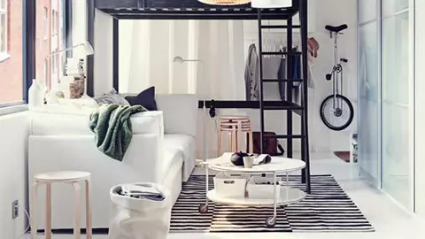 A inceput vanatoarea celor mai mici case