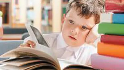 Cum face fata temelor?