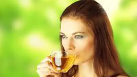 Sanatate - 10 motive pentru care trebuie sa bei ceai verde