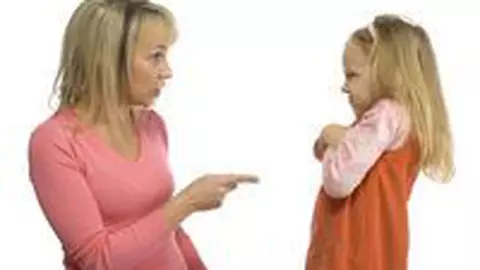 Conflictele obisnuite dintre parinti si copii