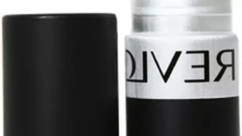 Rujul Super Lustrous Matte de la REVLON