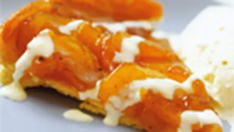 Tarta Tatin cu mere