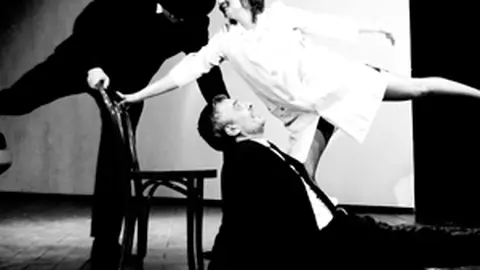 Ziua cand teatrul traieste noaptea