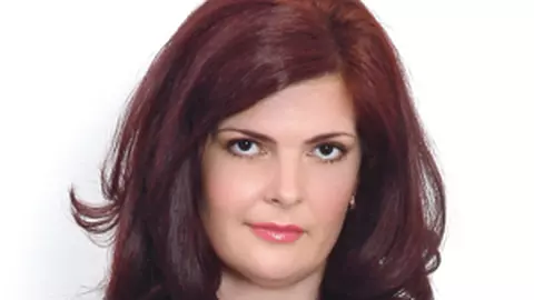 Laura Buluc a castigat concursul "Garderoba de 1000 lei"