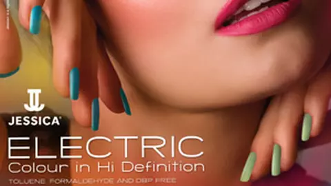 Jessica Electric: Ce nuanta de HD te reprezinta vara acesta?