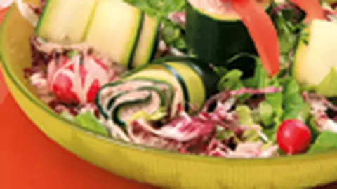 Salata de dovlecei cu cimbru